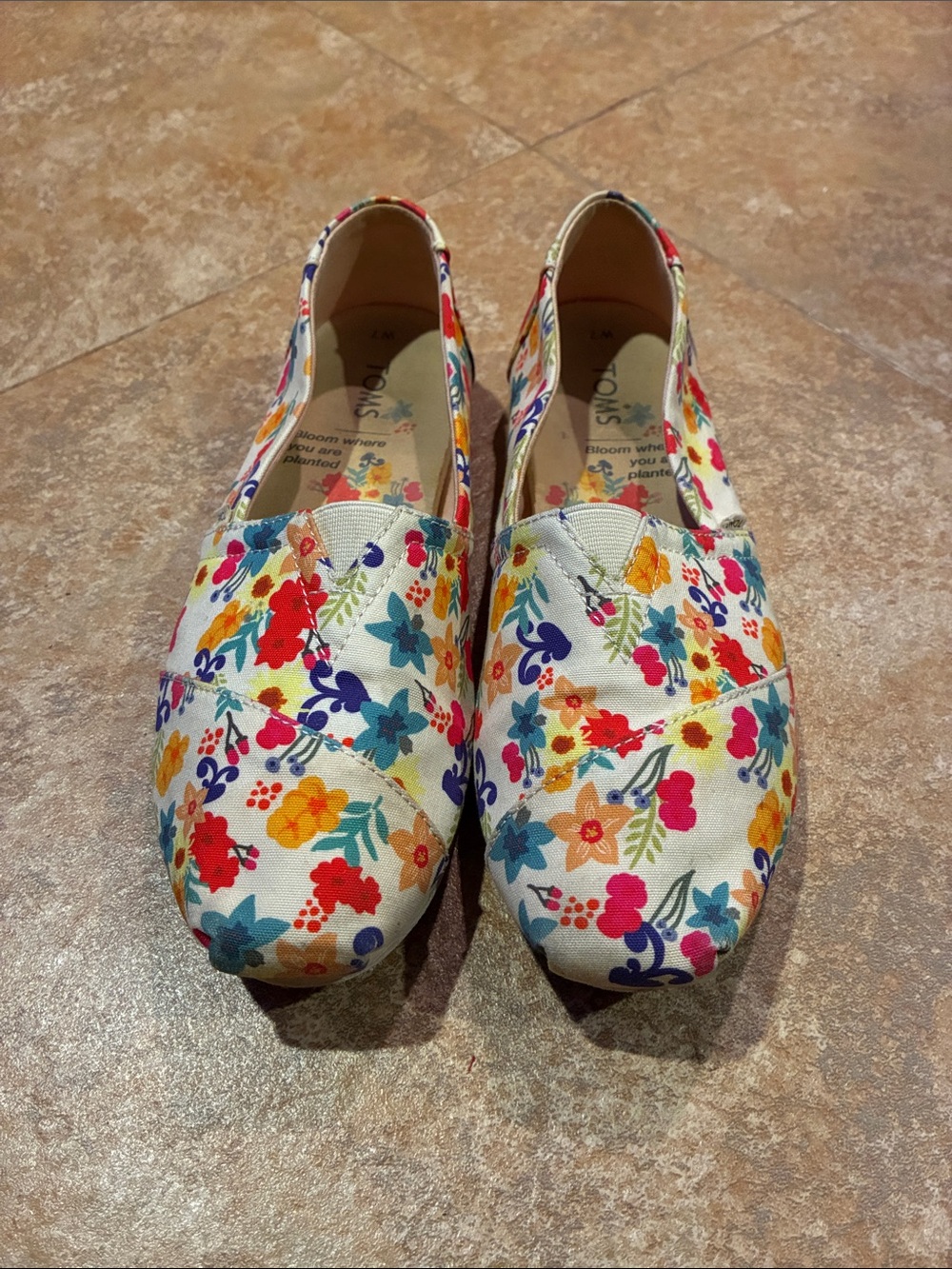 Tom’s Floral Canvas Slip-On Flats - White Multicolor